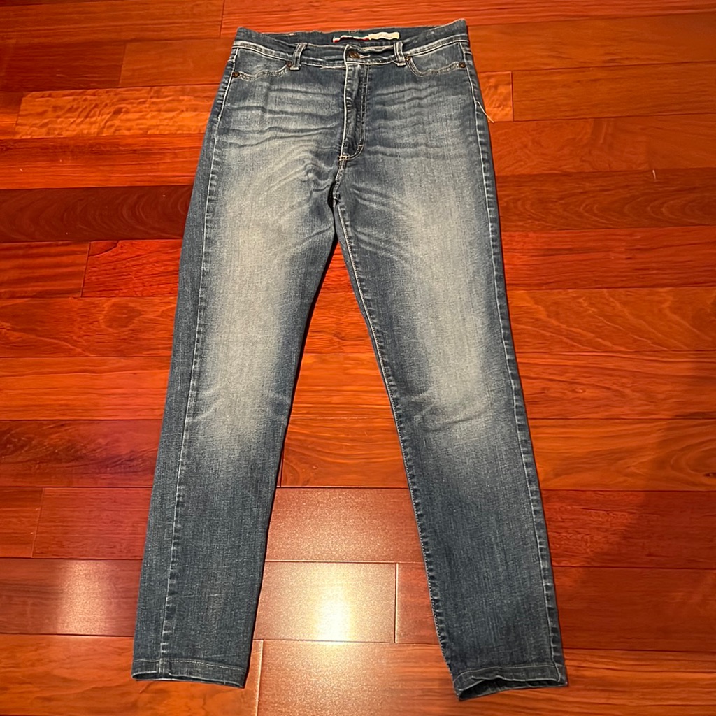 Please Jeans